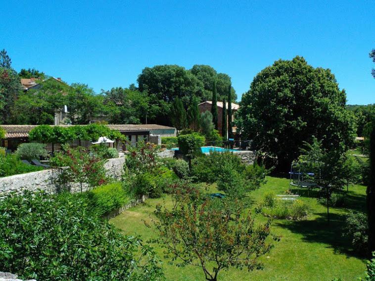 Logis Des Magnans -Les Terrasses Du Coutach - Bed & Breakfast Sauve Exterior photo